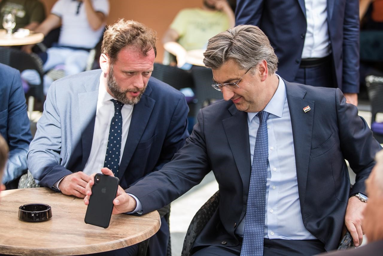 Plenković smijenio Banožića